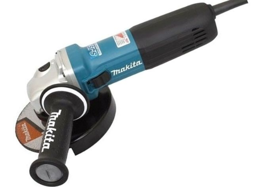 Шлифовальная машина угловая Makita GA6040C