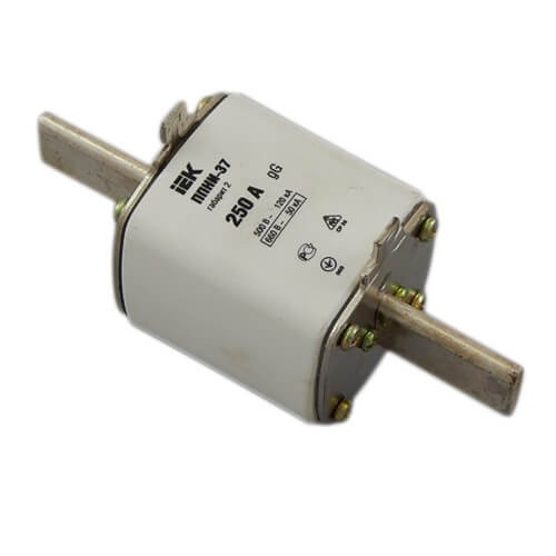 Плавкая вставка предохранителя IEK DPP40-400 ППНИ-37 400А габарит 2