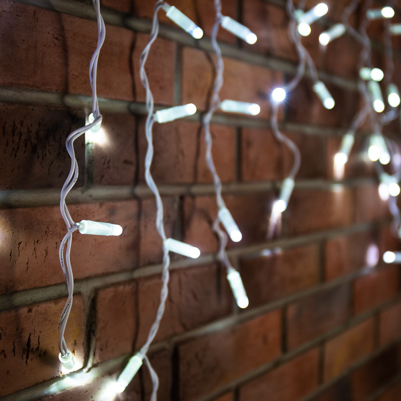 Гирлянда светодиодная Neon-Night 255-137 Айсикл 176LED белый свет 4,8х0,6 м IP65