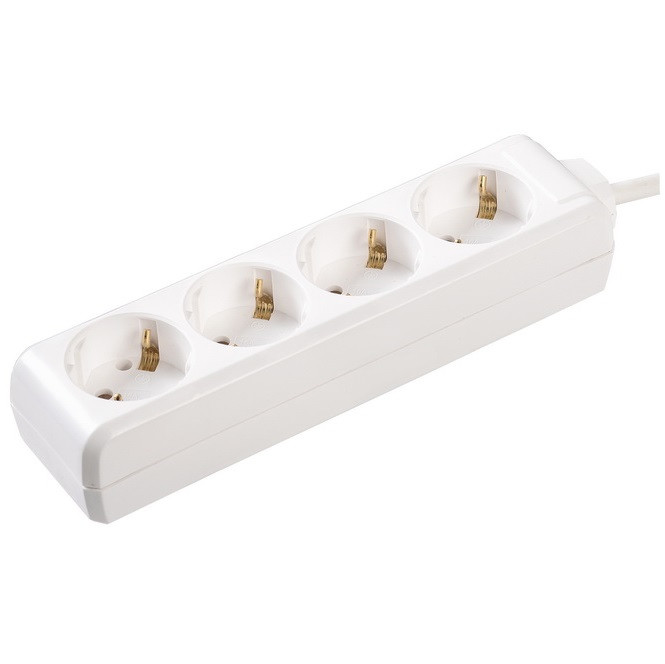 Удлинитель IEK У04 2P+PE 3 м 4 розетки ПВС 3х1 мм2 16А/250В WYP10-16-04-03-Z-N